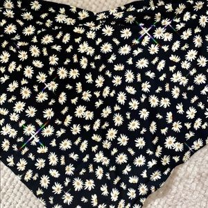 Daisy Print Bandanna Top